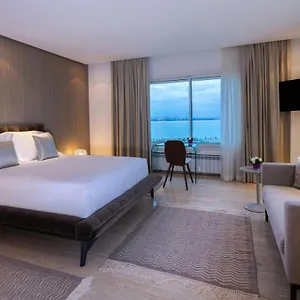 Adam Otel Tunus